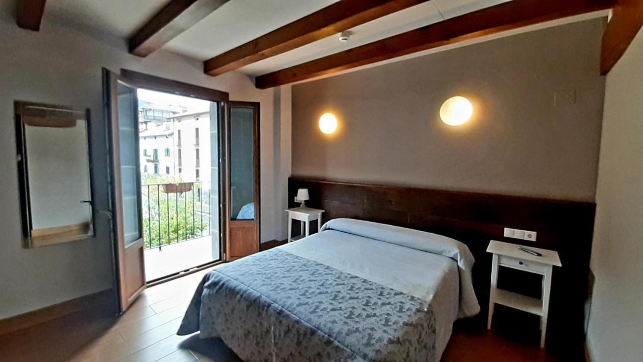 לייצה Hostal-Cicloturismo Lopenea מראה חיצוני תמונה