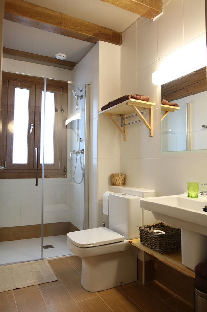 לייצה Hostal-Cicloturismo Lopenea מראה חיצוני תמונה