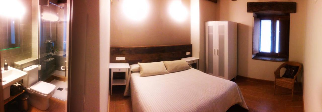 לייצה Hostal-Cicloturismo Lopenea מראה חיצוני תמונה